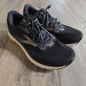 Brooks Glycerin 18 Women’s Athletic Shoes Size 9.5 B Black